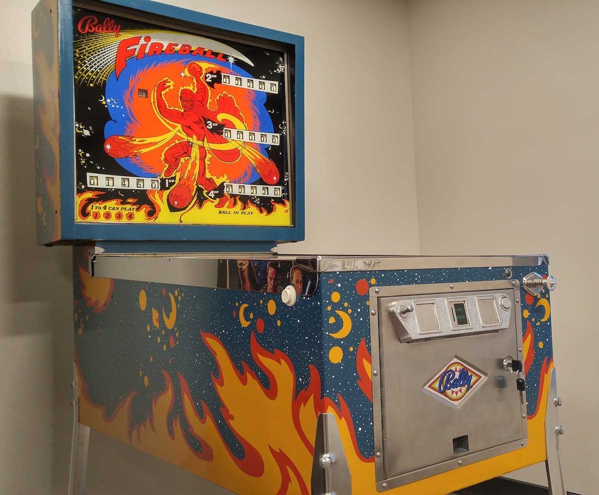 Fireball Pinball Machine Game Room